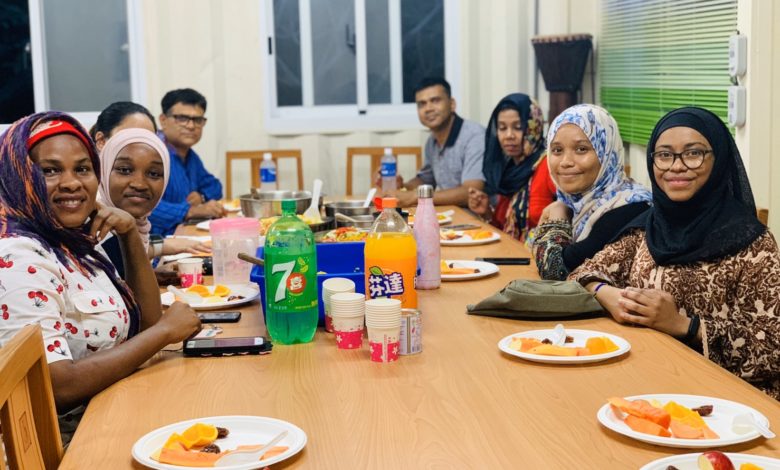 Muslim Students Share "Iftar" Meal at CJCU in Taiwan - AppliedHE