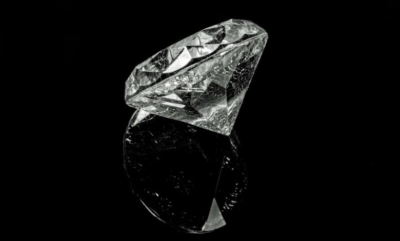 Scientists led by NTU Singapore and MIT have made an electrifying find in diamond - AppliedHE