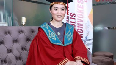 Toh Ting Jii's Journey: Embracing a Mother's Love and Scholar's Dedication at UTM - AppliedHE