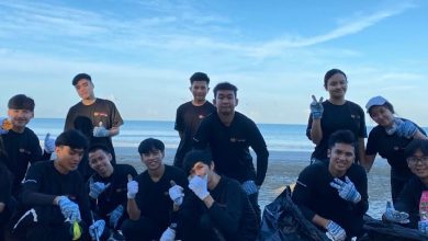 Jesselton University College (JUC) Leads the Way in Environmental Conservation: Successful Beach Cleaning Project in Tanjung Lipat - AppliedHE