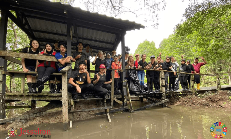 Jesselton University College Joins Tide to Thrive Program in Mangrove Cleaning Initiative to Beat Plastic Pollution - AppliedHE