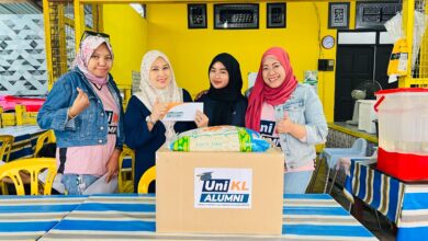UniKL Distributes CARE Boxes of Love to Support Flood-Affected Alumni - AppliedHE