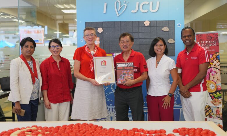 James Cook University Singapore Celebrates SG60 with Record-Breaking Ang Ku Kueh Mosaic - AppliedHE James Cook University Singapore Celebrates SG60 with Record-Breaking Ang Ku Kueh Mosaic - AppliedHE