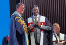 First Malaysian Cardiothoracic Surgeon Awarded Royal College of Surgeons Fellowship at Universiti Malaya - AppliedHE