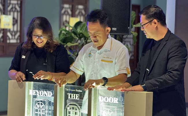 Exploring Unseen Realms at UOW Malaysia's Interior Architecture Exhibition - AppliedHE