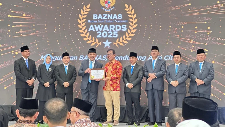 Universitas Gadjah Mada Recognized as Best Partner University by Baznas - AppliedHE Universitas Gadjah Mada Recognized as Best Partner University by Baznas - AppliedHE