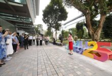 SMU Dedicates 25 Tembusu Trees to Celebrate Donor Contributions for Its Silver Jubilee - AppliedHE
