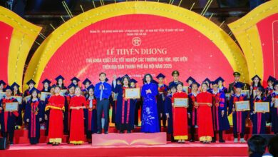 Dai Nam University Celebrates 10 Years of Excellence with Valedictorian Honored by Hanoi City - AppliedHE Dai Nam University Celebrates 10 Years of Excellence with Valedictorian Honored by Hanoi City - AppliedHE