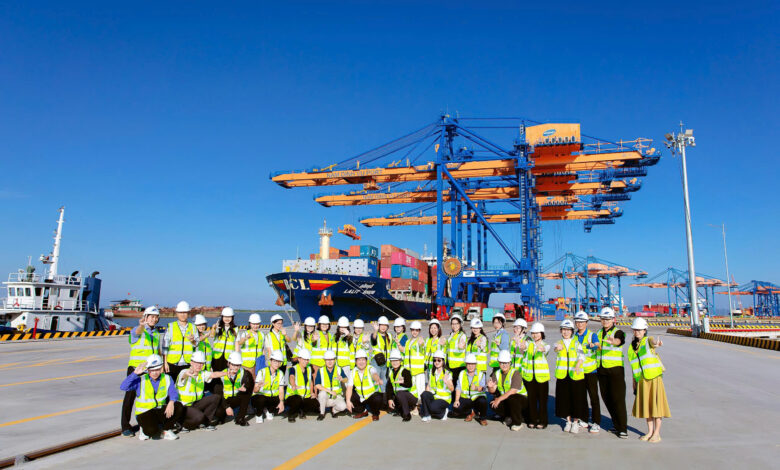 Dai Nam University Lecturers' Business Field Trips: Enhancing Teaching Through Real-World Experience - AppliedHE Dai Nam University Lecturers' Business Field Trips: Enhancing Teaching Through Real-World Experience - AppliedHE