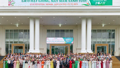 Dong A University Honors Vietnamese Teachers' Day with 43rd Anniversary Celebration and Emulation Flag Award from Vietnam General Confederation of Labour - AppliedHE