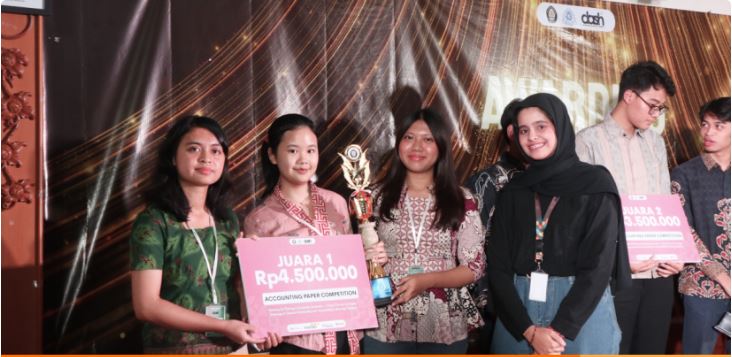 Simfoni Team from FEB UGM Claims Victory in 2025 National Accounting Paper Competition - AppliedHE Simfoni Team from FEB UGM Claims Victory in 2025 National Accounting Paper Competition - AppliedHE