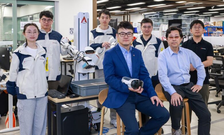 "PolyU Develops Intelligent Human-Robot Collaboration System for Advanced Manufacturing Tasks" - AppliedHE