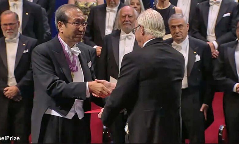 Susumu Kitagawa Receives Nobel Prize in Chemistry at Award Ceremony - AppliedHE Susumu Kitagawa Receives Nobel Prize in Chemistry at Award Ceremony - AppliedHE