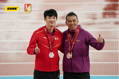 ZJU Teacher Zhang Jingzong Wins Silver in Men's 400 Meters at 15th National Games - AppliedHE ZJU Teacher Zhang Jingzong Wins Silver in Men's 400 Meters at 15th National Games - AppliedHE