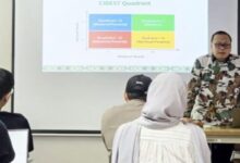 Dean of FEM IPB University Presents CIBEST Model for Poverty and Welfare at Universiti Brunei Darussalam - AppliedHE