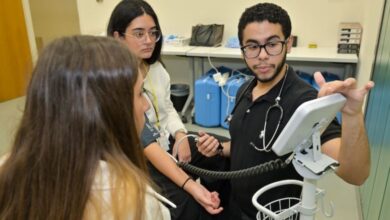 High School Students Experience Medical Careers at Weill Cornell Medicine-Qatar - AppliedHE