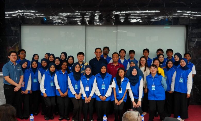 AKSI 2026 Strengthens Students’ Financial Knowledge and Awareness - AppliedHE