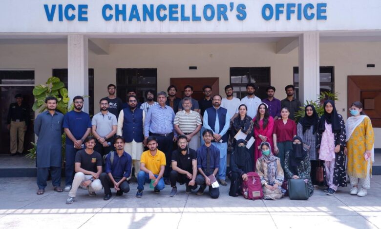 UET Lahore VC Meets Student Society Leaders, Unveils New Development and Student Welfare Initiatives - AppliedHE