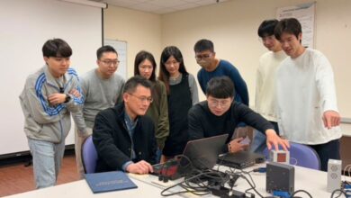 NYCU Develops Smart Surface Technology to Eliminate Wireless Signal Dead Zones - AppliedHE