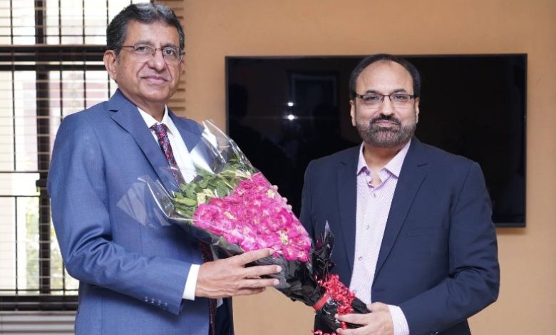 VC UET Lahore Engages Former HEC and PHEC Chairmen on Higher Education and Academic Excellence - AppliedHE VC UET Lahore Engages Former HEC and PHEC Chairmen on Higher Education and Academic Excellence - AppliedHE