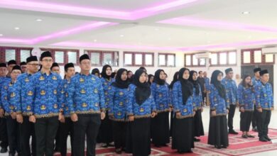 Director Swears In and Officially Appoints Dozens of Politeknik Negeri Pontianak Officials - AppliedHE