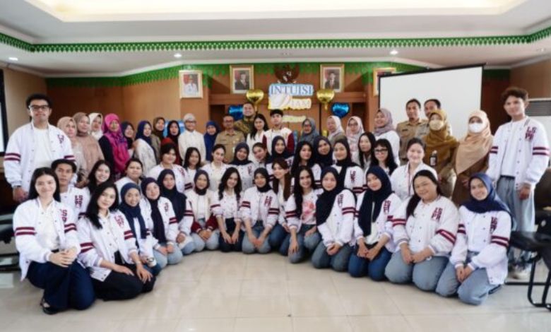 LSPR Institute Students Launch Inclusive Communication Initiative for the Deaf Community in West Jakarta - AppliedHE